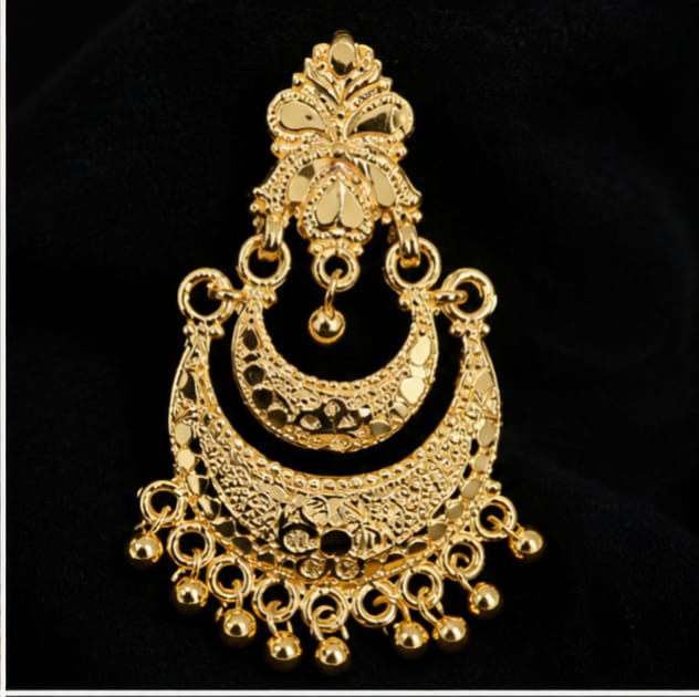 RIVORAH Royal Chandrika Chandbali Earrings