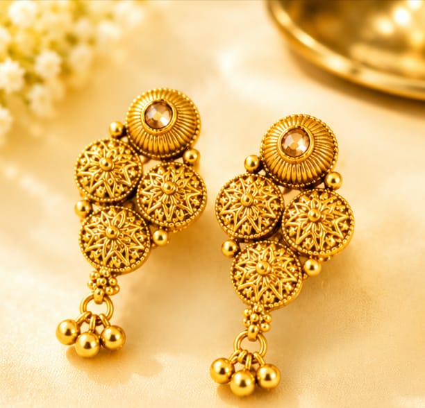 Rivorah Swarna Kasu Necklace Set